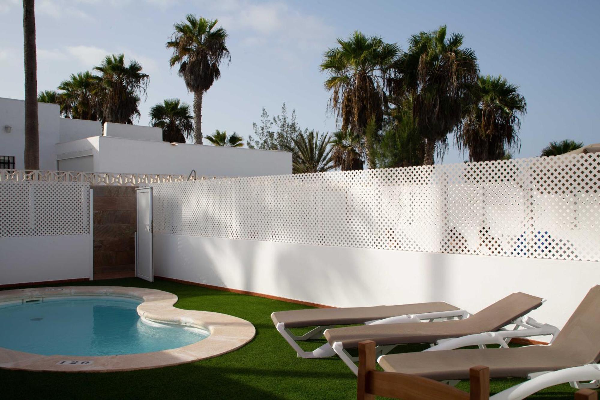 Galera Beach Boutique Art Villas With Private Pools, Free Wifi & Bbq, Corralejo By Amazzzing Travel ภายนอก รูปภาพ